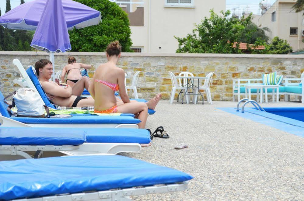 Hotel Vergi Ворокліні Екстер'єр фото